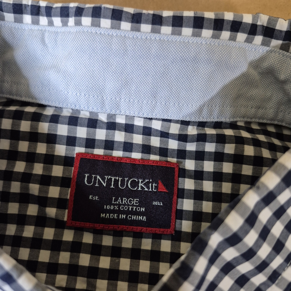 UNTUCKit Men's Navy and White Checkered Shirt  2468/725 - Picture 4 of 4